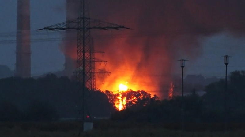 Explosion bei Bayernoil: Raffinerie in Vohburg an der ...