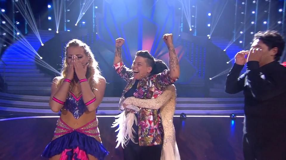 Kerstin Ott freut sich tierisch über ihr Aus Video VIP.de