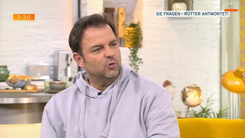 Hund Bellt Wenn Es Klingelt Martin Rütter Hund Bellt Wenn Es Klingelt Martin Rütter