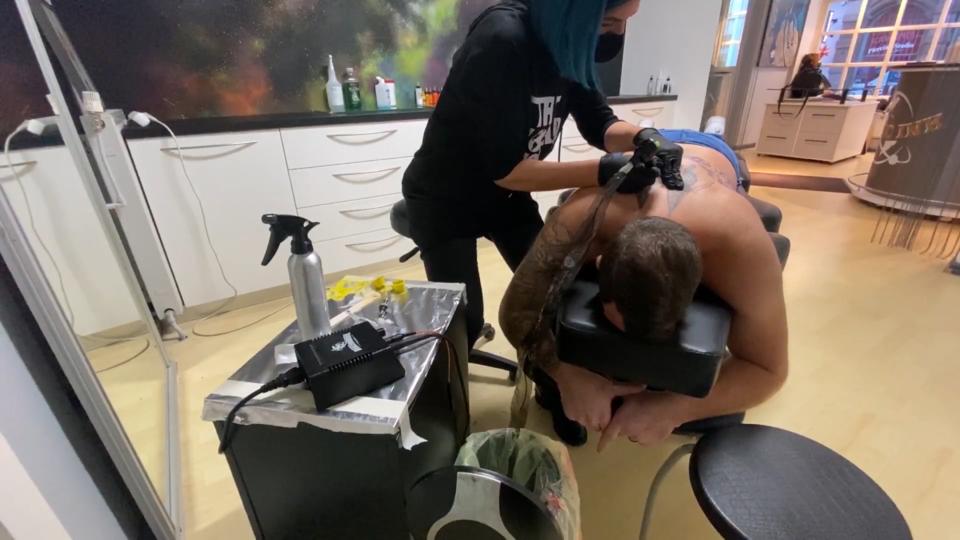 Trotz TeilLockdown TattooStudios im Saarland dürfen wieder öffnen