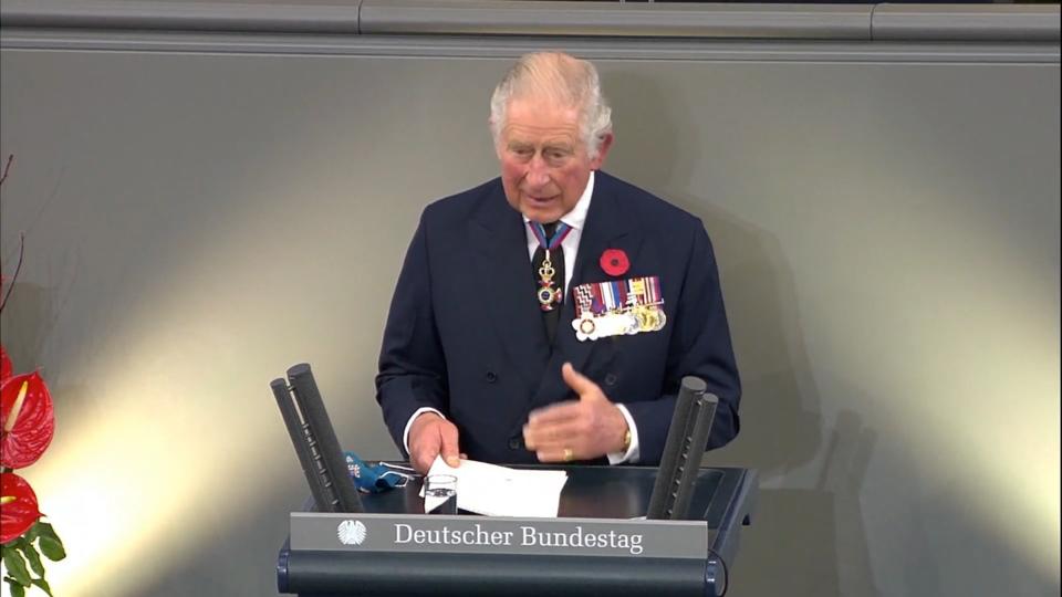 Prinz Charles hält Gedenkrede im Bundestag zum Teil auf Deutsch